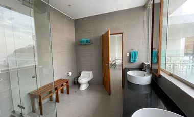 Preciosa Casa de Playa en Exclusiva Playa Privada de Asia - Misterio