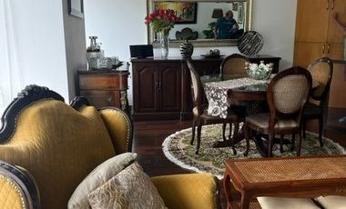Vendo departamento en Chacarilla frente a Parque 3 dormitorios
