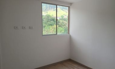 45804 Apartamento en arriendo en el sector La Mina