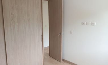 45804 Apartamento en arriendo en el sector La Mina