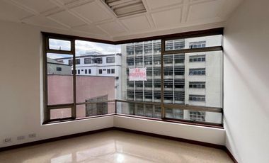 OFICINA EN VENTA EN EL CENTRO DE PEREIRA