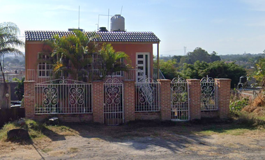 CASA EN VENTA EN CUITZEO JALISCO