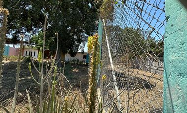 terreno con construccion de venta en montecristi