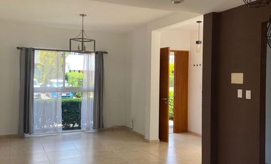 CASA EN RENTA FORESTA