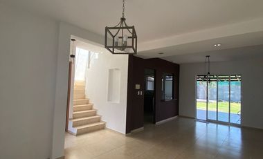 CASA EN RENTA FORESTA