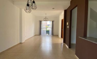 CASA EN RENTA FORESTA