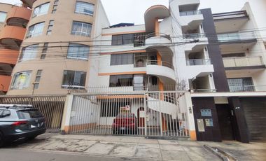 DEPARTAMENTO 1ER PISO EN VENTA 128 M2 URB. MAYORAZGO - ATE