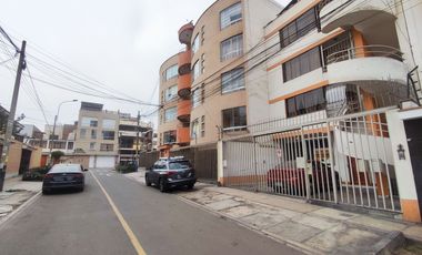 DEPARTAMENTO 1ER PISO EN VENTA 128 M2 URB. MAYORAZGO - ATE
