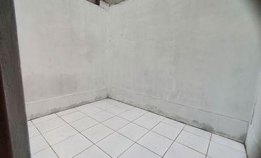 DEPARTAMENTO 1ER PISO EN VENTA 128 M2 URB. MAYORAZGO - ATE