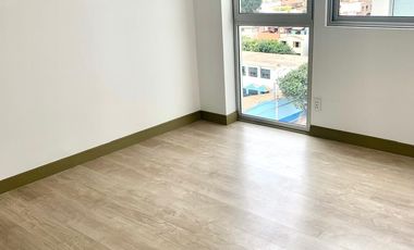 VENTA DE OFICINA 29 m² BARRANCO LIMITE MIRAFLORES, EDIFICIO EMPRESARIAL