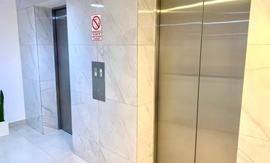 VENTA DE OFICINA 29 m² BARRANCO LIMITE MIRAFLORES, EDIFICIO EMPRESARIAL