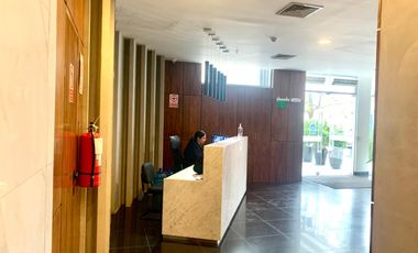 VENTA DE OFICINA 29 m² BARRANCO LIMITE MIRAFLORES, EDIFICIO EMPRESARIAL