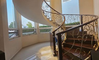 RESIDENCIA EN VENTA FRACCIONAMIENTO SAN LORENZO RESIDENCIAL