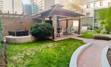 Tipo Mariposa, A Pasos De Barrio Italia, Metro. Arrendado