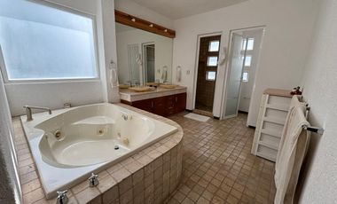 CASA EN VENTA RANCHO SAN DIEGO IXTAPAN DE LA SAL