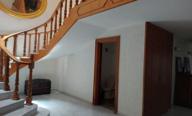RENTA DE  CASA EN EL CENTRO DE QUERETARO