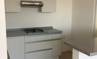 3 RECÁMARAS, 2 BAÑOS, 3 CAJONES, 100 M2, ARBOLADA DEL BOSQUE, ATIZAPÁN