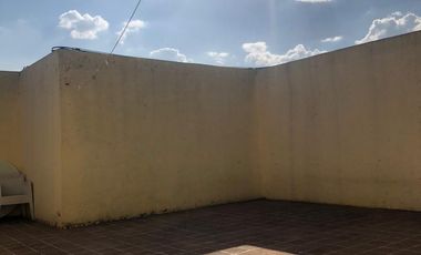 322 M2, PENTHOUSE 2 NIVELES, 3 CAJONES TECHADOS, FUENTES DE SATÉLITE