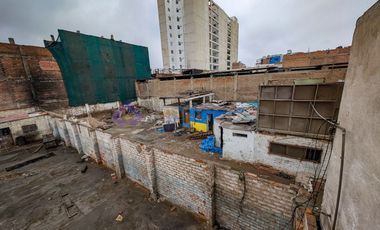¡Terreno en Esquina de 1120 m² Parámetro 11 pisos para proyecto
