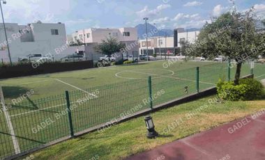 Casa en Renta puerta de hierro Linces Monterrey Nuevo León.