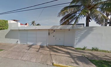 CASA EN VENTA EN COATZACOALCOS, VERACRUZ (REMATE BANCARIO)