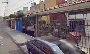 ¡Invierte Inteligente, Compra en Remate! Venta de Casa en Exclusiva Zona, Col. Granjas Coapa, Tlalpan, CDMX.