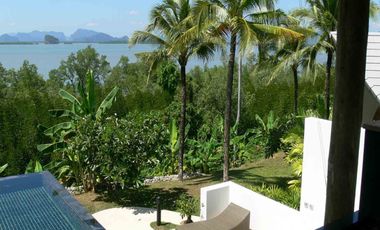 Luxury 5-Bedroom Villa on Impressive 25 Rai Oceanfront Plot