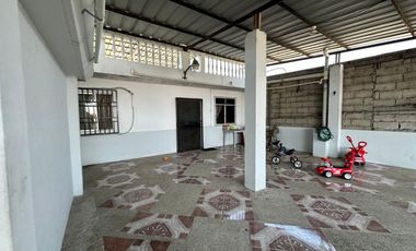 casa comercial de venta en manta zona norte