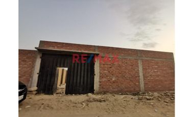 Terreno En Venta En La Villa Costanera Huanchaco 246 M2
