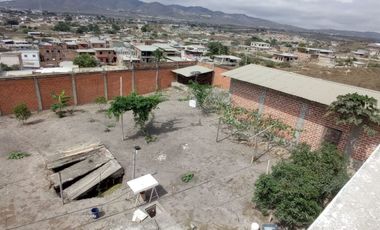 terreno con construccion alquiler en montecristi