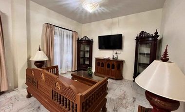 Four-Bedroom Villa Estate on 4.5 Rai Grounds