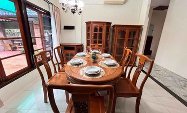 Four-Bedroom Villa Estate on 4.5 Rai Grounds