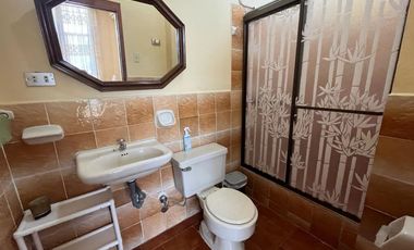 casa de venta en manta zona centro