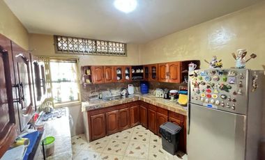 casa de venta en manta zona centro