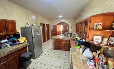 casa de venta en manta zona centro