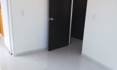 VENDO CASA EN  CONJUNTO GIRARDOT