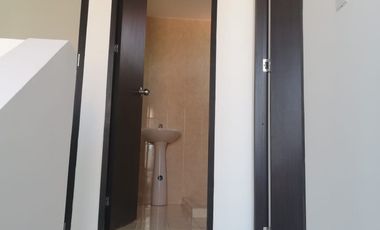 VENDO CASA EN  CONJUNTO GIRARDOT