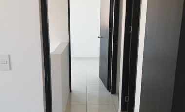VENDO CASA EN  CONJUNTO GIRARDOT
