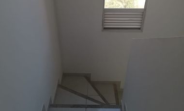 VENDO CASA EN  CONJUNTO GIRARDOT