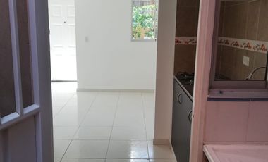 VENDO CASA EN  CONJUNTO GIRARDOT