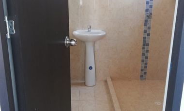 VENDO CASA EN  CONJUNTO GIRARDOT