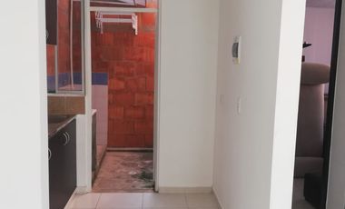 VENDO CASA EN  CONJUNTO GIRARDOT