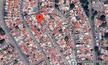 ¡¡Invierte Inteligente, Compra en Remate !! Venta de casa en Zona de Alta Plusvalía, Col. Valle de la Hacienda, Cuautitlán Izcalli.