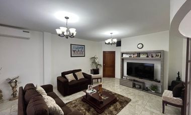 casa rentera de venta en manta zona norte