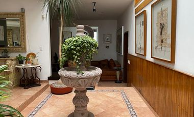 RENTA DE HABITACION AMUEBLADA EN LA ENTRADA DE JURICA