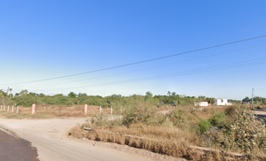 SE VENDE TERRENO CON CONSTRUCCION