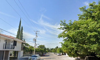 SE VENDE TERRENO / COOPROPIEDAD 50%