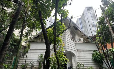 Bel-Air Village Makati City Old house and lot for sale