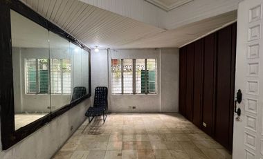 Bel-Air Village Makati City Old house and lot for sale