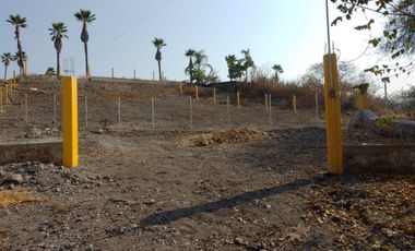 TERRENO EN EL LAGO DE TEQUESQUITENGO